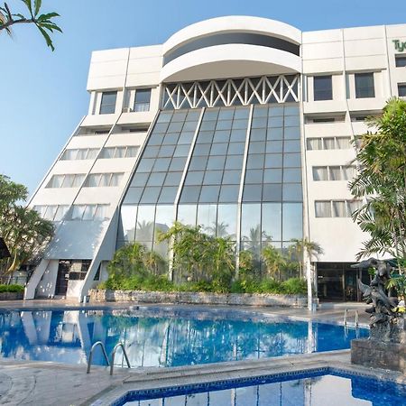 Lux Tychi Hotel Μαλάνγκ Εξωτερικό φωτογραφία