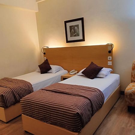 Lux Tychi Hotel Μαλάνγκ Εξωτερικό φωτογραφία
