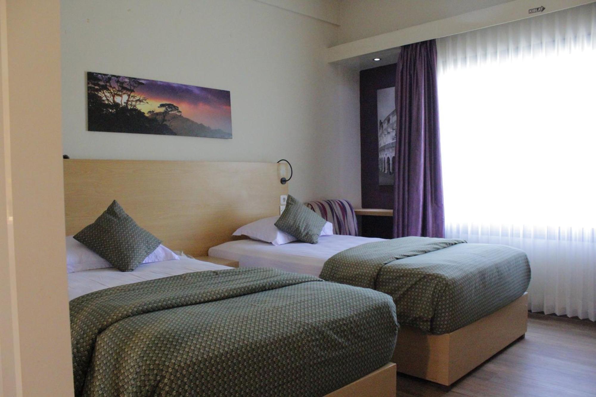 Lux Tychi Hotel Μαλάνγκ Εξωτερικό φωτογραφία